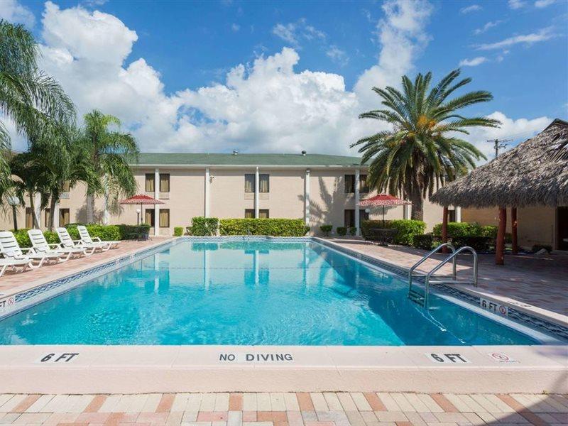 Quality Inn Fort Myers - Cape Coral Zewnętrze zdjęcie