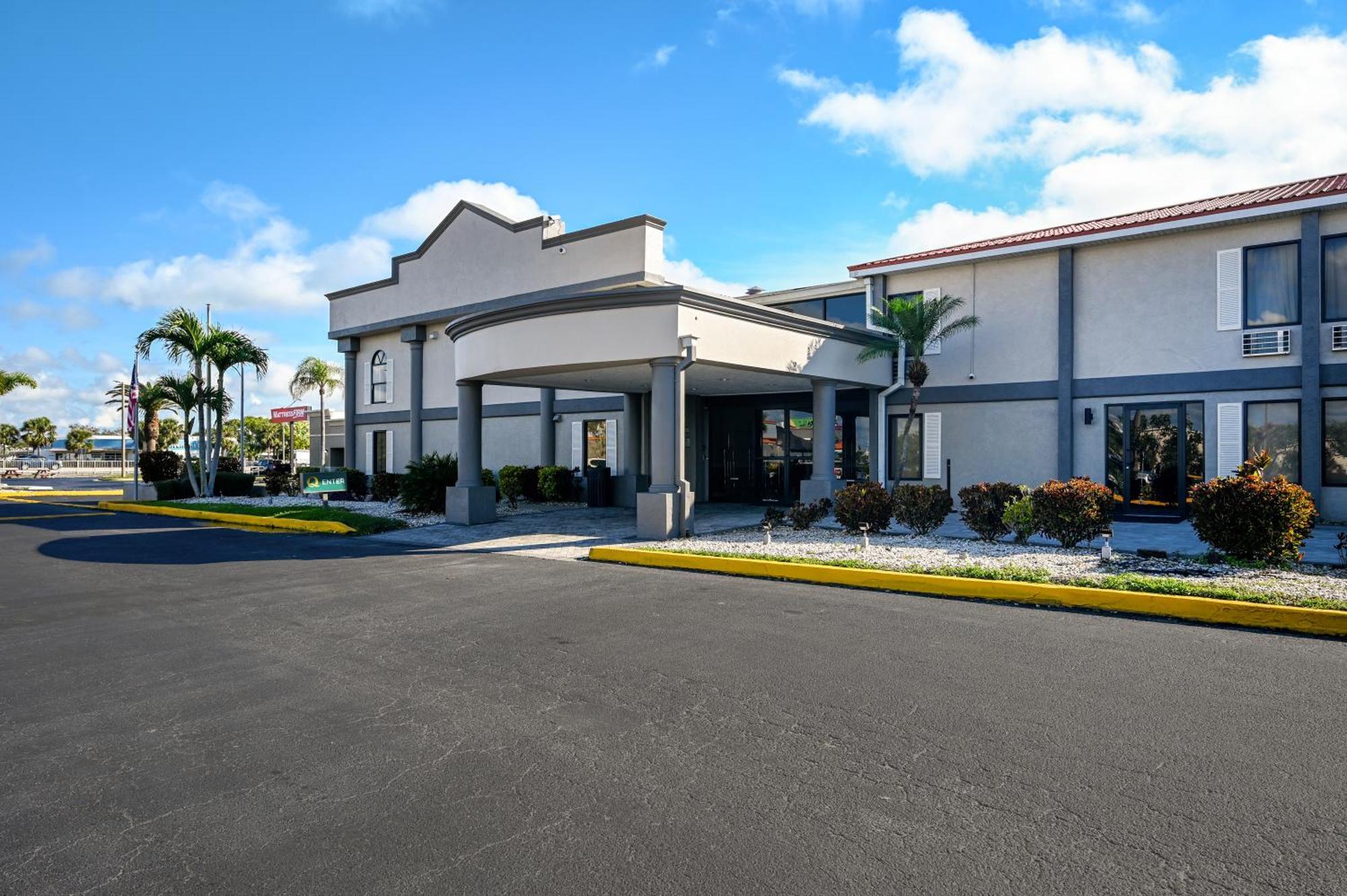 Quality Inn Fort Myers - Cape Coral Zewnętrze zdjęcie
