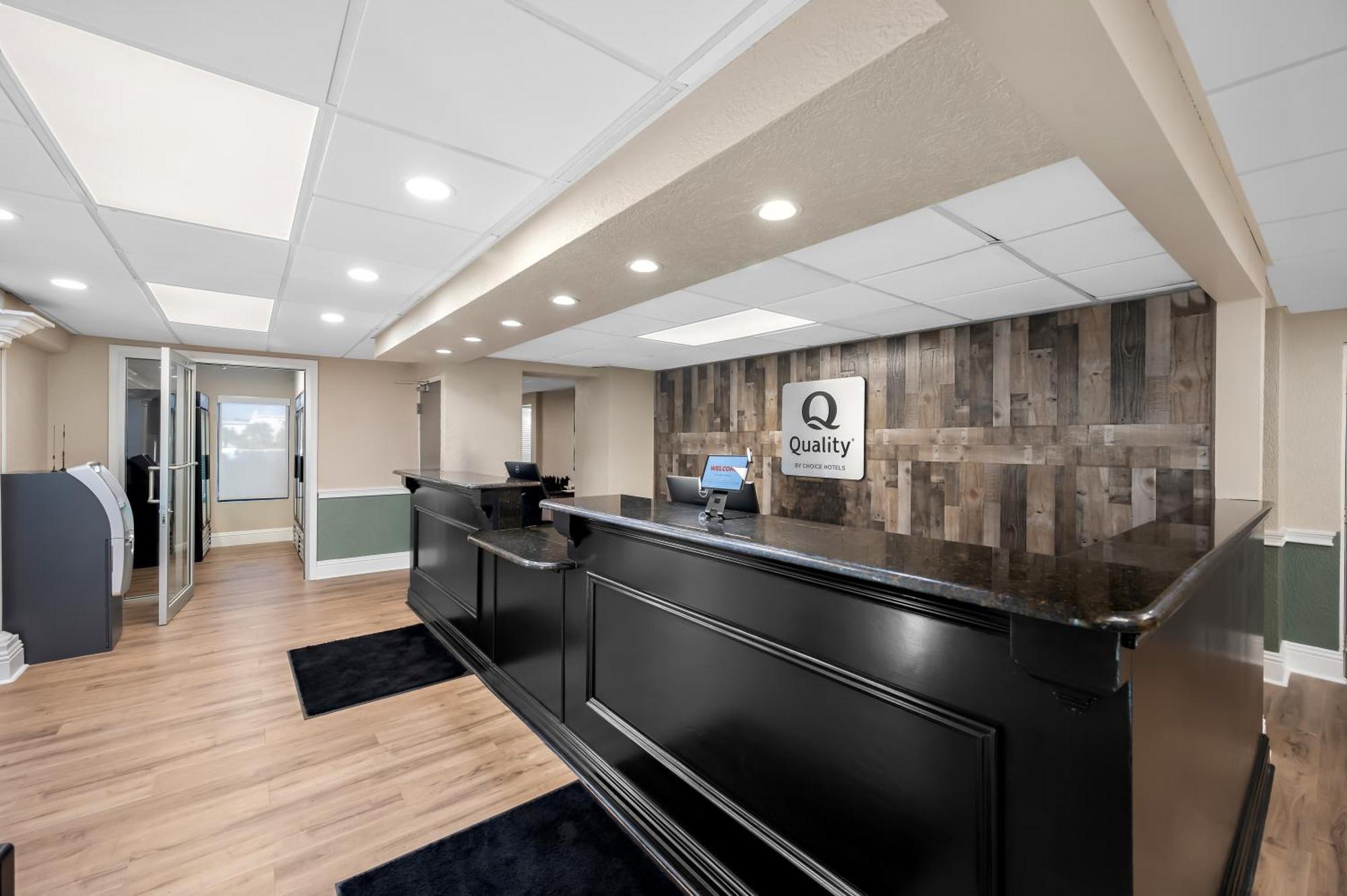 Quality Inn Fort Myers - Cape Coral Zewnętrze zdjęcie