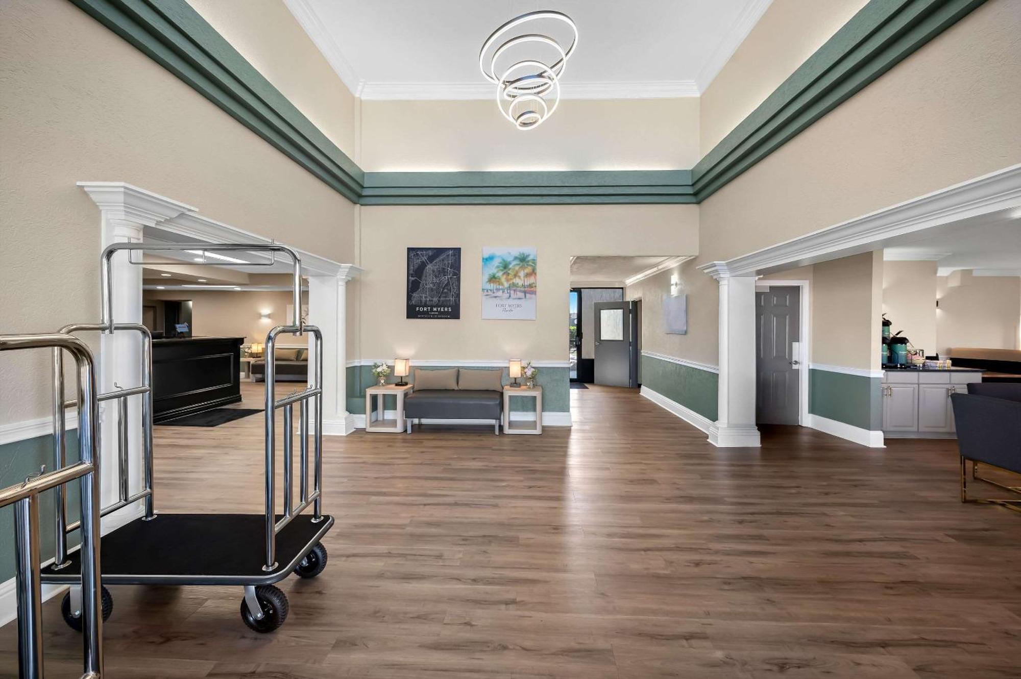 Quality Inn Fort Myers - Cape Coral Zewnętrze zdjęcie