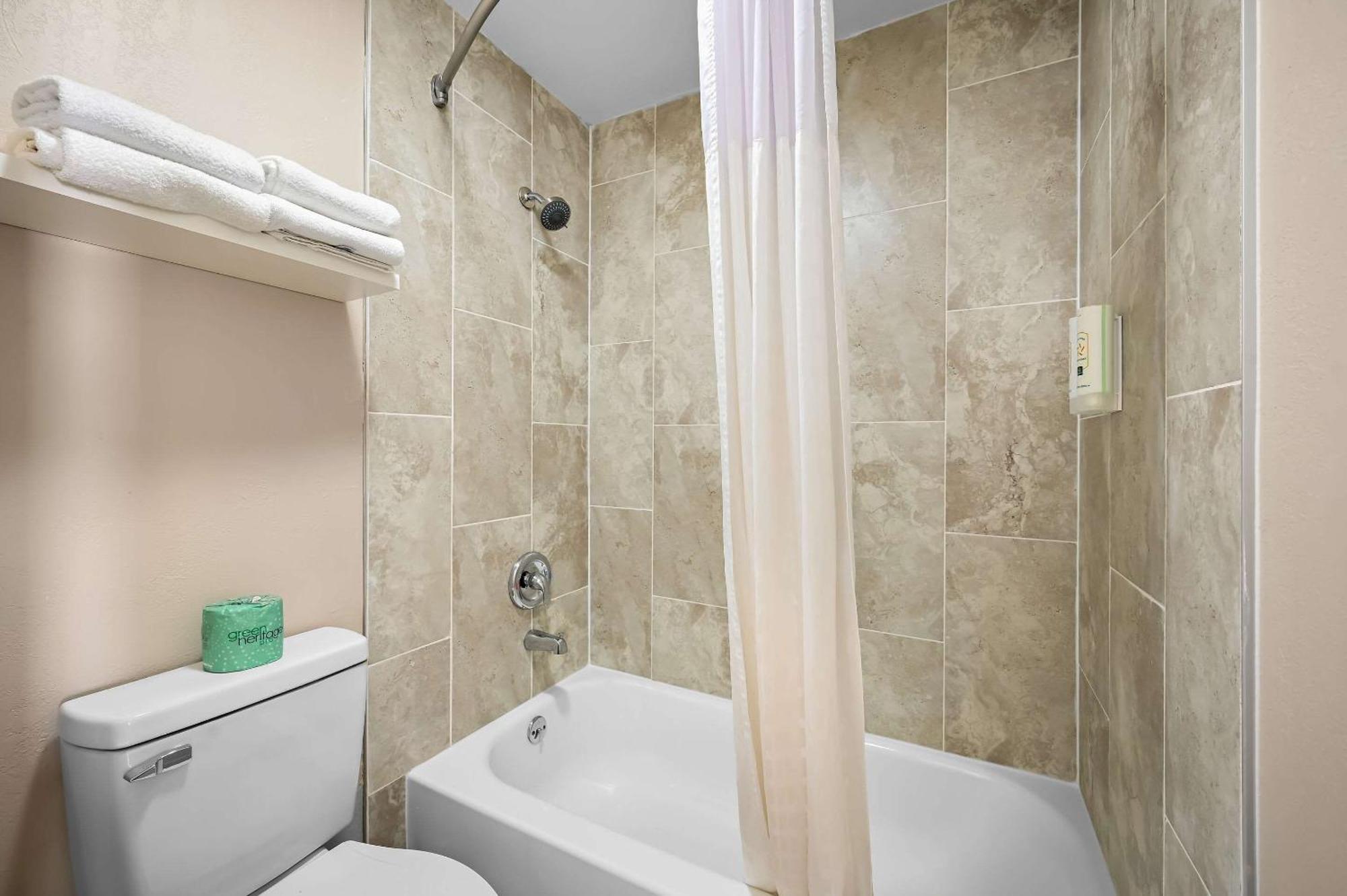 Quality Inn Fort Myers - Cape Coral Zewnętrze zdjęcie